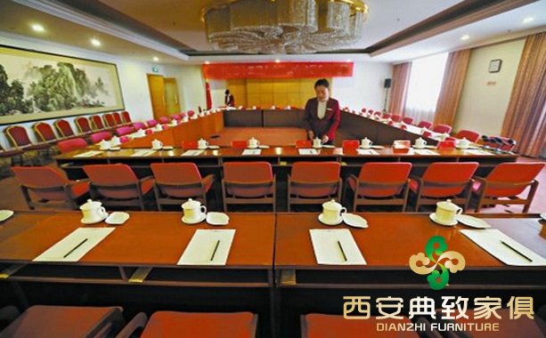 【典致小编】教您会议桌的摆放标准!